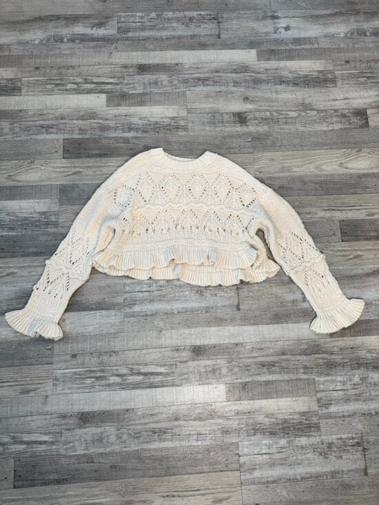 Sweaters - Ivory crochet cropped oversized sweater ruffle sleeve size large